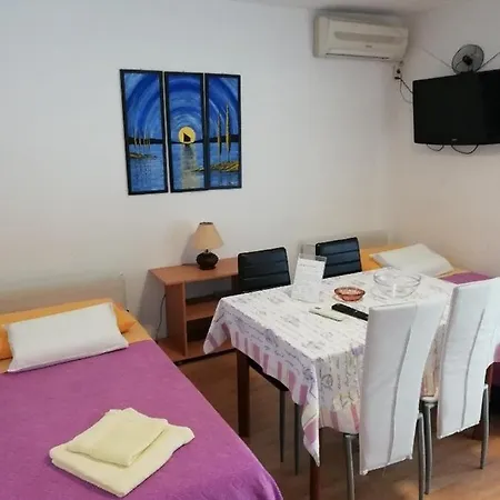 With Wifi Hvar - 15506 흐바르